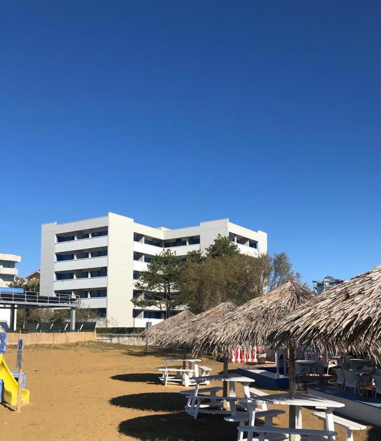 Columbus Vista Mare Apartment Bibione Exterior photo